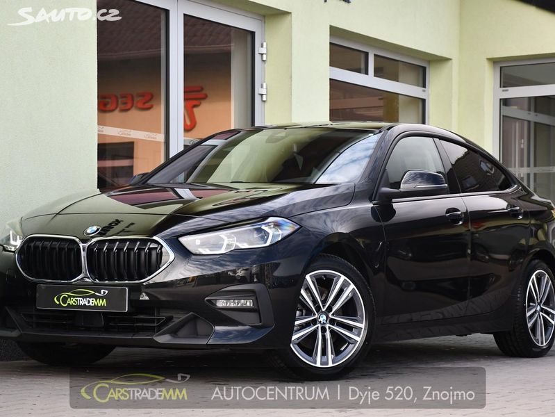 BMW Řada 2, 218i PANO H/K 1M ČR AT